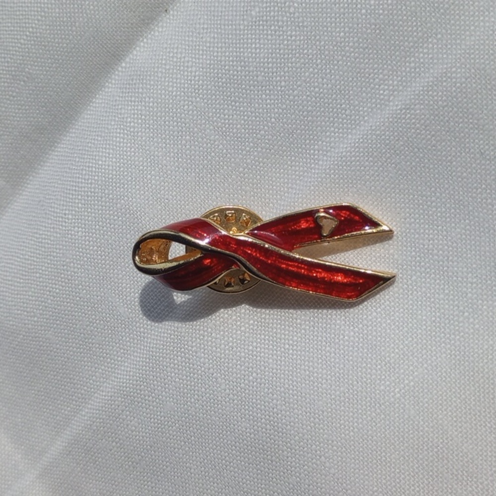 Vintage Breast Cancer red ribbon enamel Brooch with heart gold tone